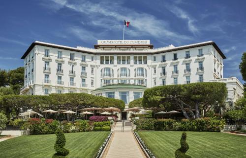 Palace Pinewood Suite King