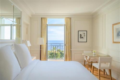 Palace Sea View Room - King bed