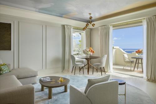 Panoramic Suite