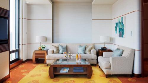 Executive Suite with King bed