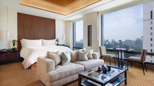 Grand Premier King Room with Garden View