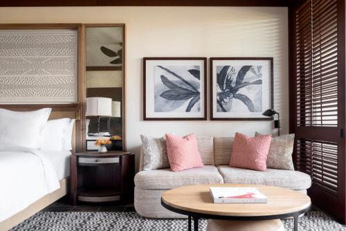 King Room with Partial Ocean View - Accessible