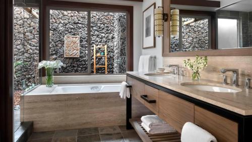 King Room with Ocean View