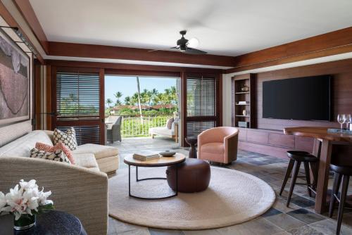 Superior Suite - Ocean Golf View  