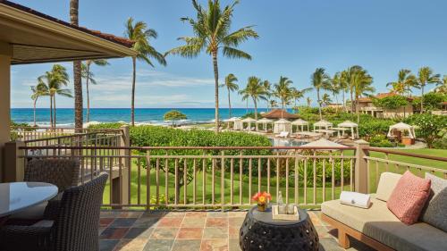Deluxe King Suite with Prime Ocean View