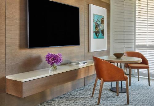 Garden View Executive Suite
