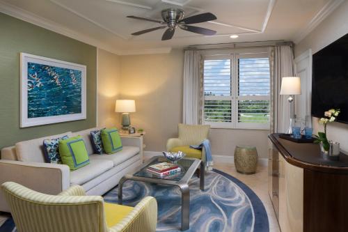 Deluxe Suite Resort View