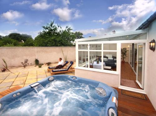 One Bedroom Suite