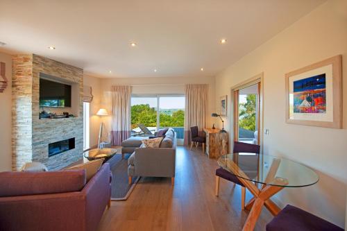 Standard One-Bedroom Apartment