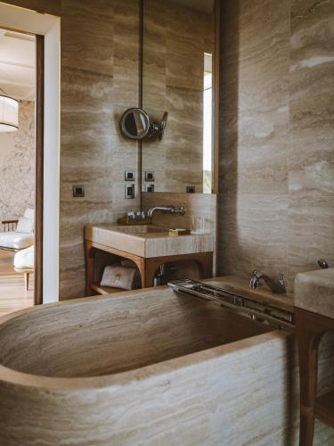 Josephine Suite