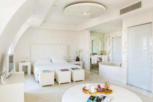 Presidential Suite - Free Spa Access