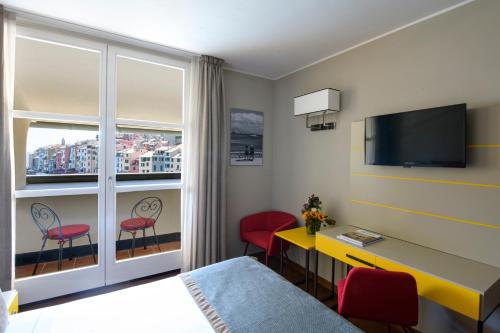 Executive Double or Twin Room with Sea View