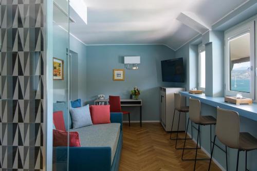 Suite with Sea View