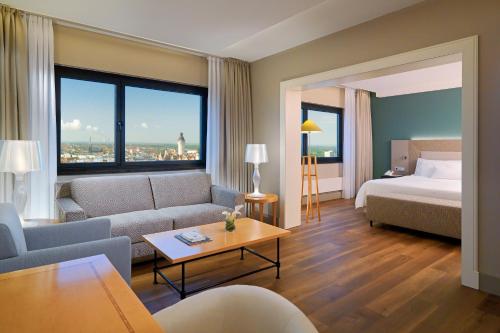 Junior Suite, 1 Bedroom Junior Suite, 1 King