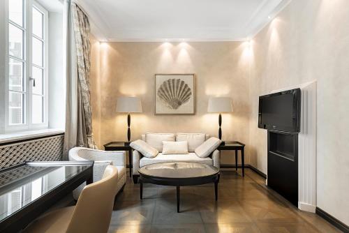 Standard Suite