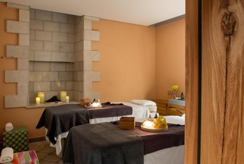 Single Room with Spa Package