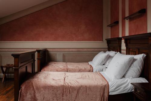 Large Twin Room