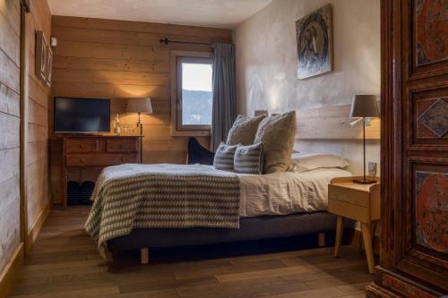 Rochebrune Suite