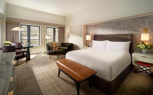 Deluxe King Room- Accessible