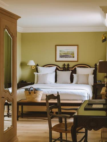 Garrigue Room