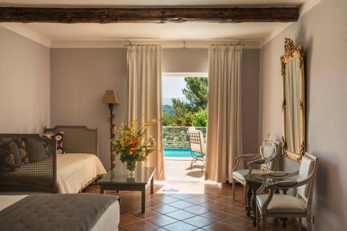 Junior Suite with Private Pool