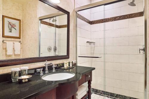 Executive King Room 