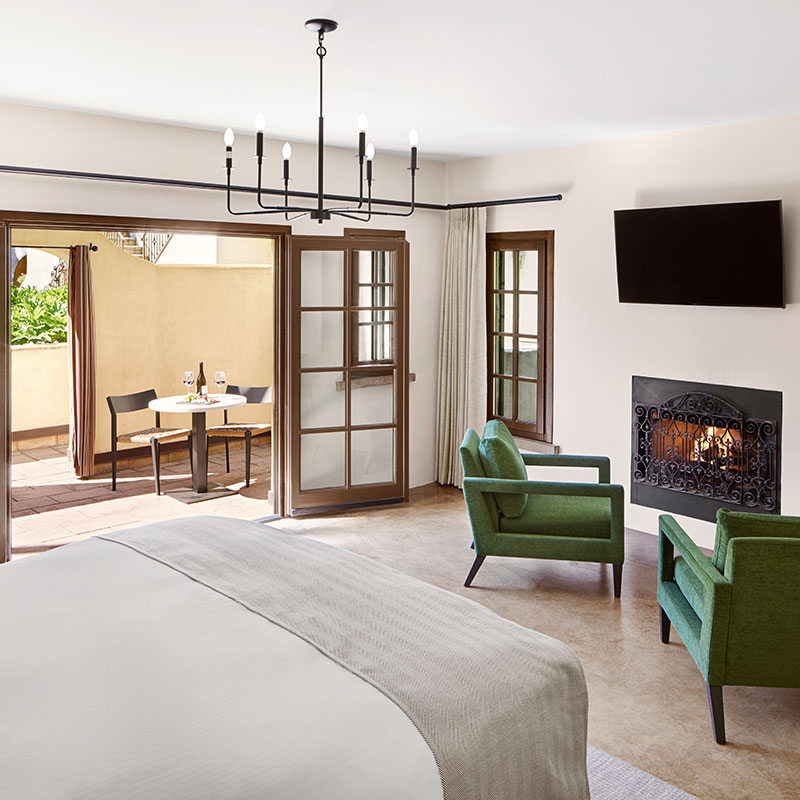 Courtyard King Room (ADA Accessible)