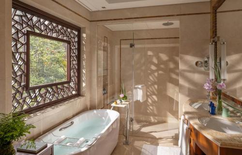 West Lake Suite
