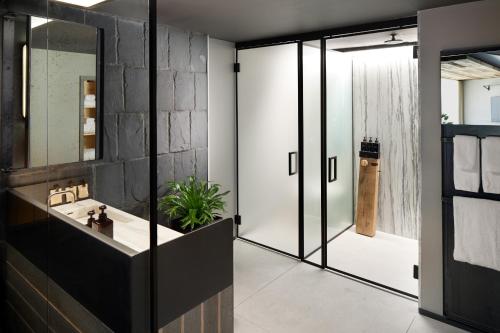Standard Studio