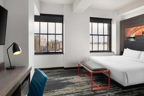 King Room with City View