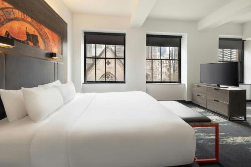 King Room with City View