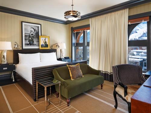 Premier King Room