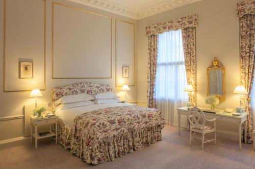 Deluxe King Room - Main House