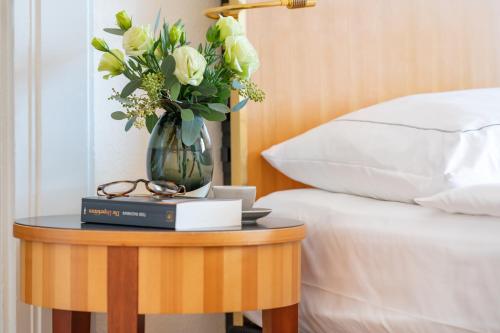 Double Room with Lake View