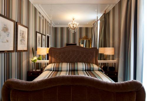 Classic Queen Room