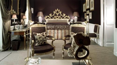 Junior Suite with Lake View
