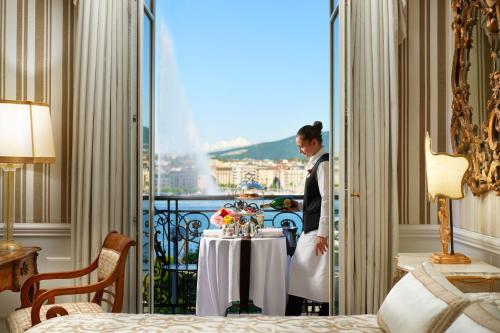 Bellevue Suite with Lake View