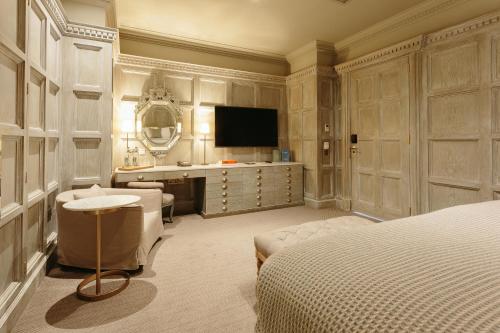 Headline Suite