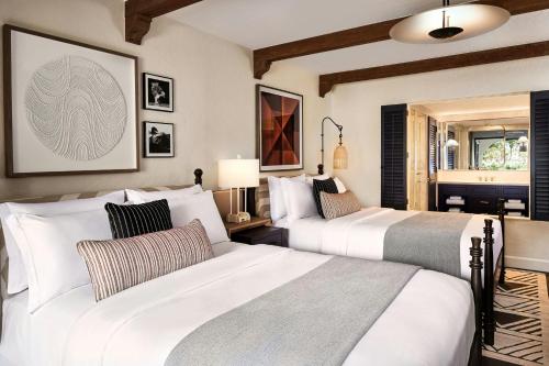 Standard Queen Room with Two Queen Beds