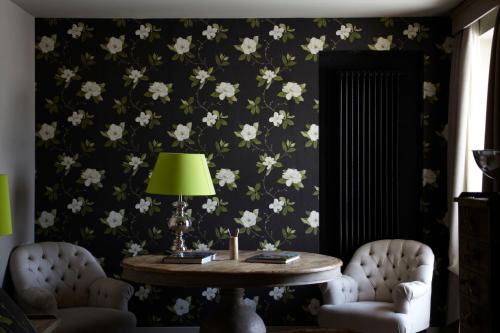 Junior Suite (2 Adults)