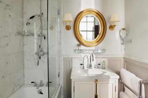 Classic Double or Twin Room