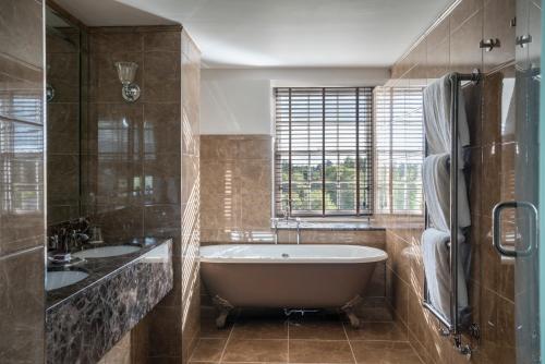 Luxury Suite with View