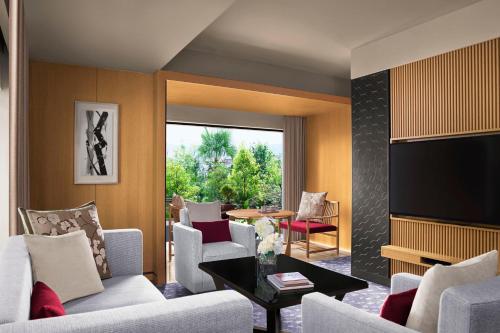 Corner Suite KITA
