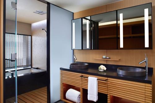 Suite TSUKIMI