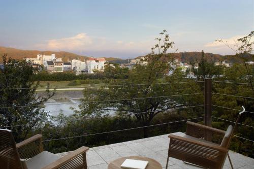 Suite KAMOGAWA, 1 Bedroom Larger Suite, 2 Double, River view