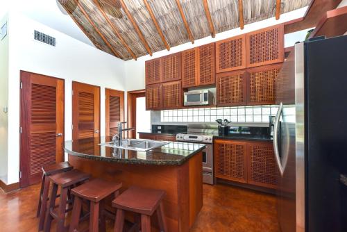 2 Bedroom Luxury Villa
