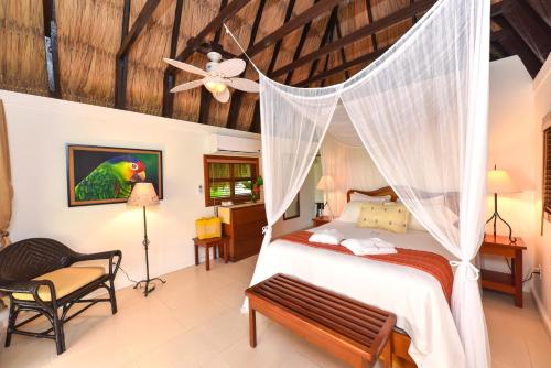 Bungalow with Sea View