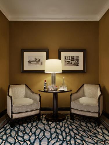 Suite with City View