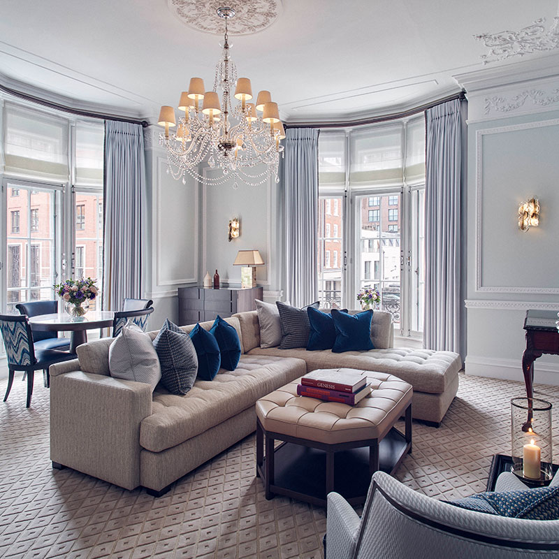 Corner Suite