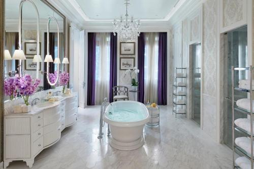 Royal Suite - King